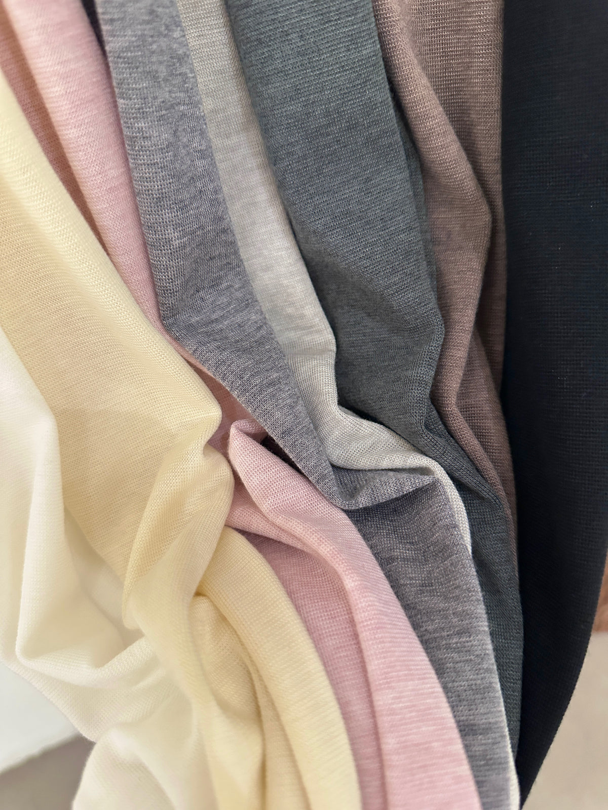 Almorie Contour Long-Sleeve Tee