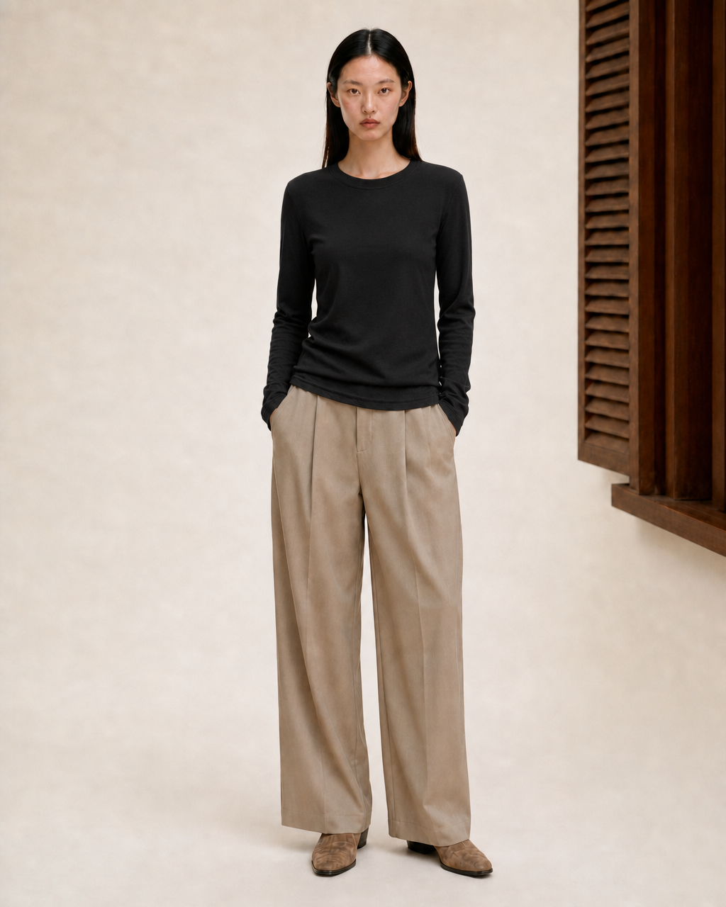 Almorie Contour Long-Sleeve Tee