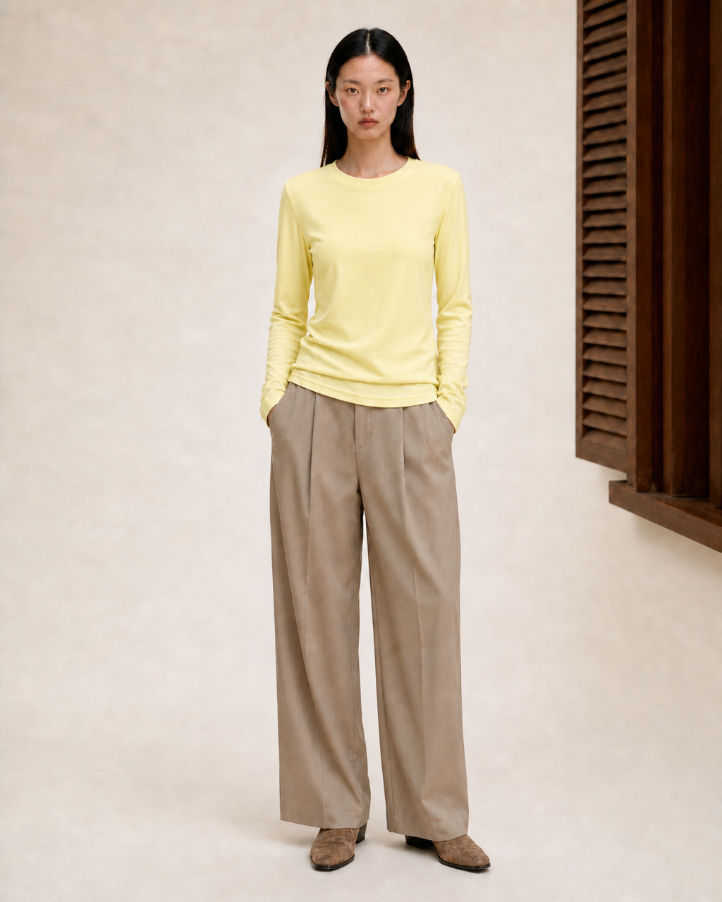 Almorie Contour Long-Sleeve Tee
