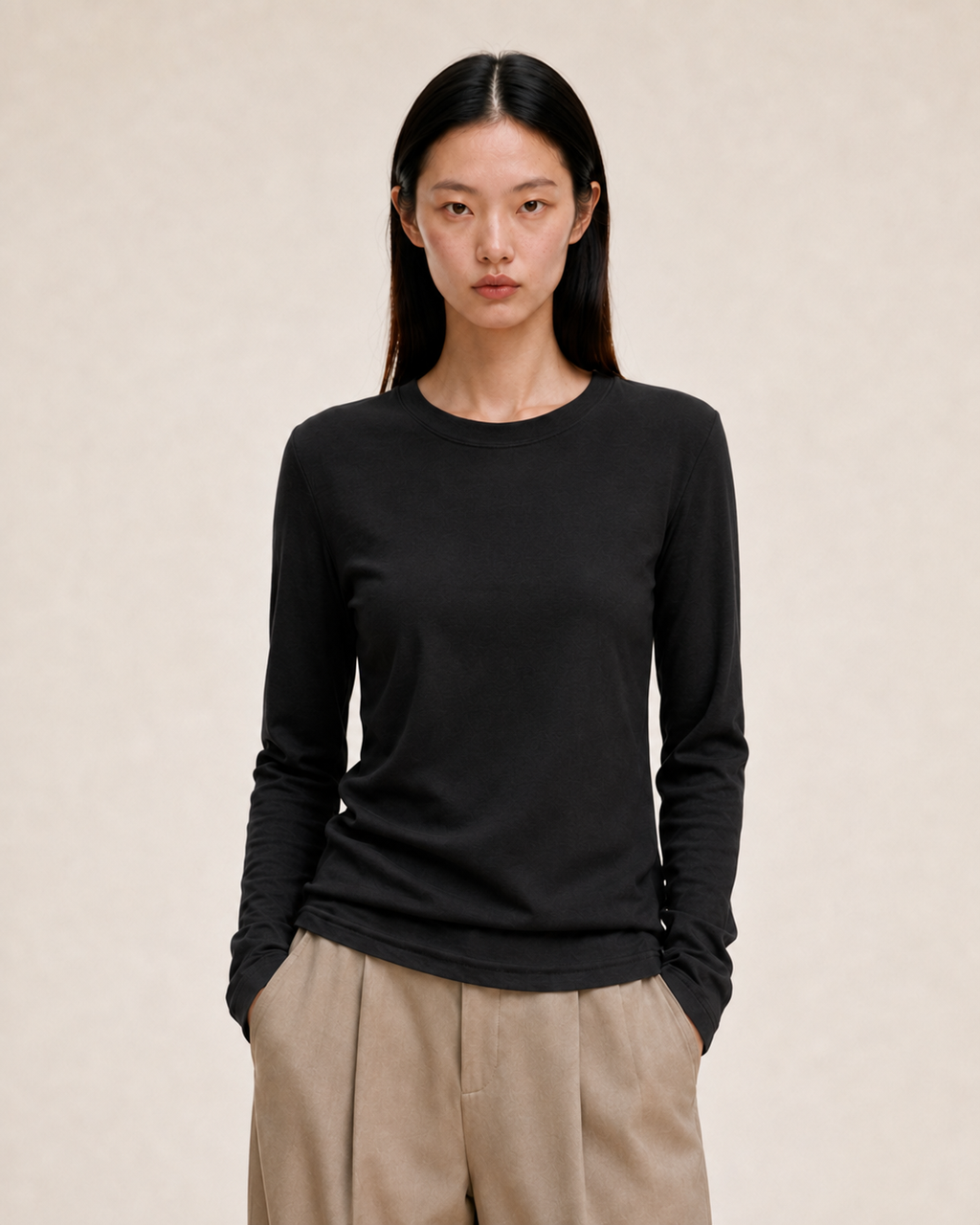 Almorie Contour Long-Sleeve Tee