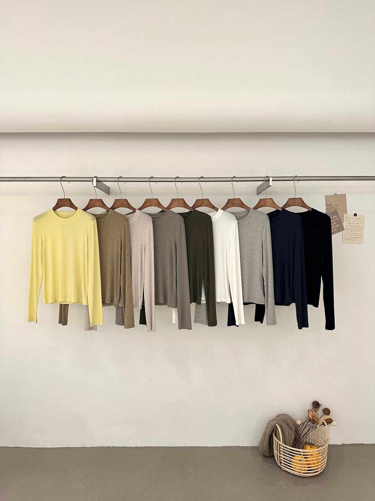 Almorie Contour Long-Sleeve Tee